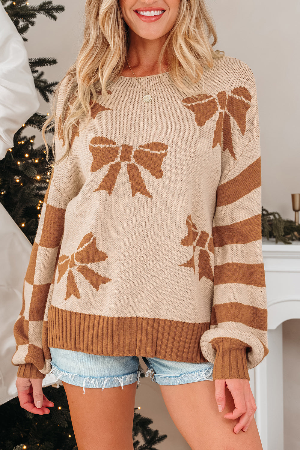 Bow Print Checkered Sleeve Sweater